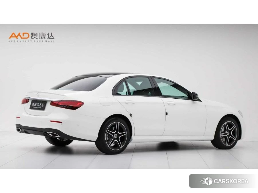 Mercedes-Benz E-class (imported) 2022 Белый из Китая, фото 4