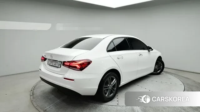 Mercedes-Benz A-Class W177 id 3789058 из Кореи 9