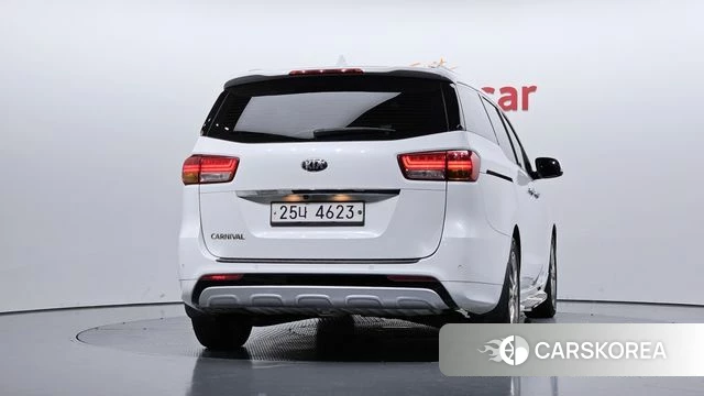 Kia All New Carnival id 4924205 из Кореи 26