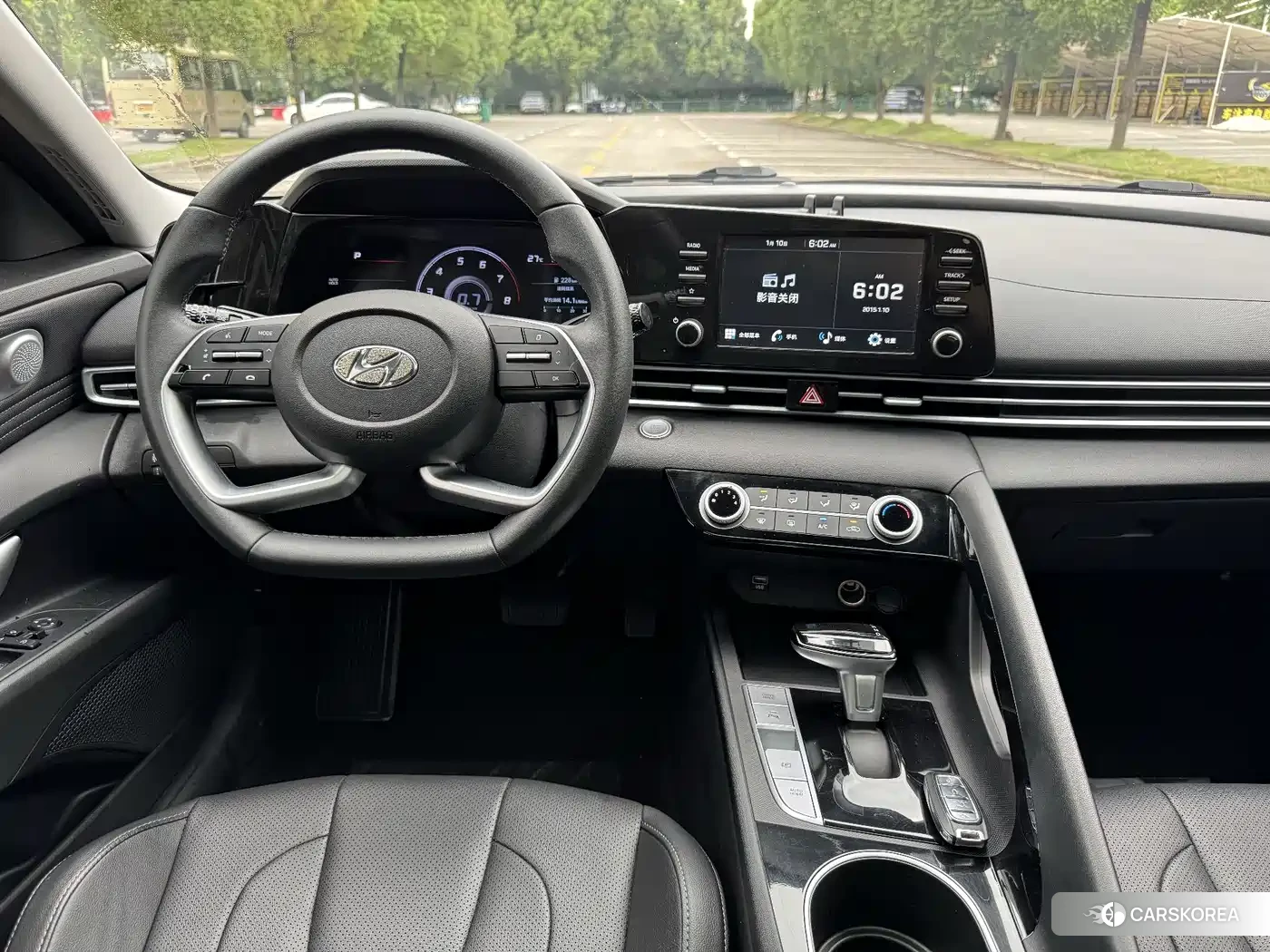 Hyundai Elantra 2022 Белый из Китая, фото 6