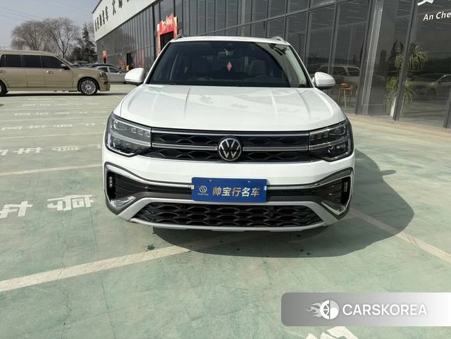 Volkswagen Tuyue 2023 Белый из Китая, фото 4