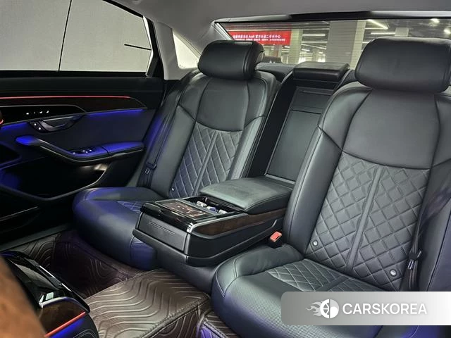 Audi A8 id 4261587 из Китая 13