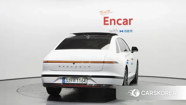 Hyundai Grandeur (GN7) id 3405468 из Кореи 14