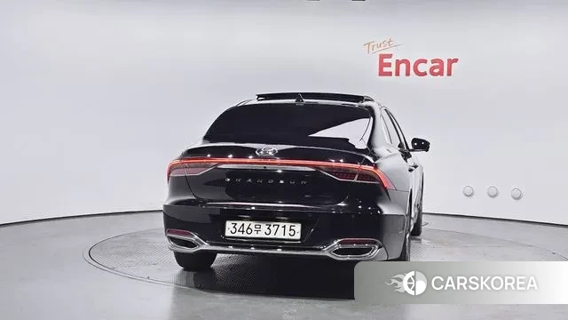 Hyundai The New Grandeur IG id 3033408 из Кореи 14