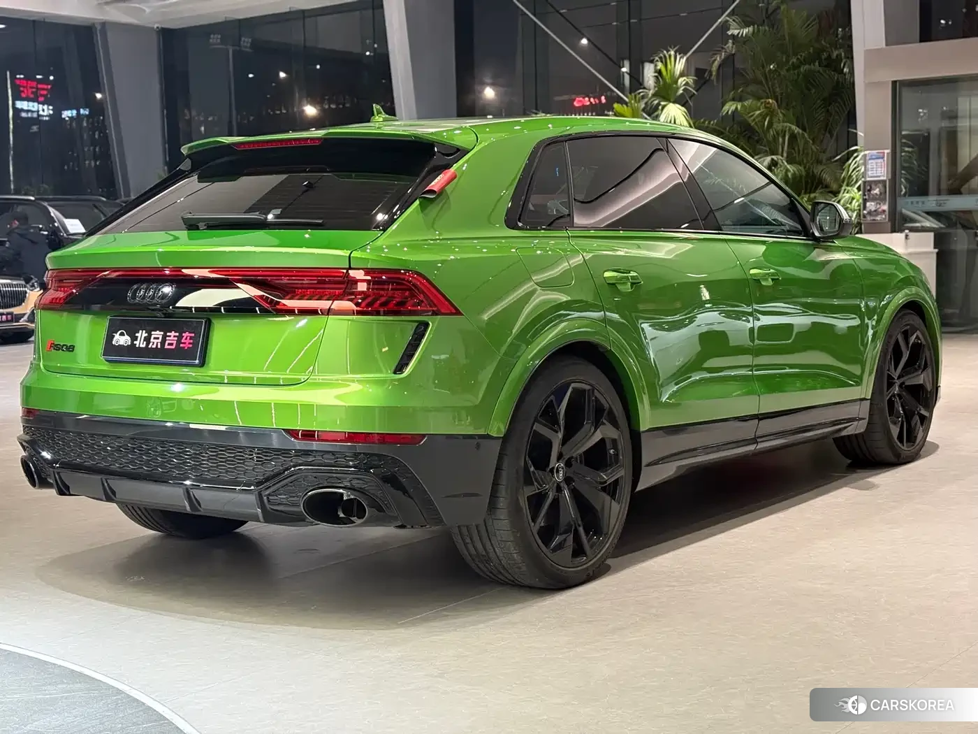 Audi RS Q8 id 4669291 из Китая 18