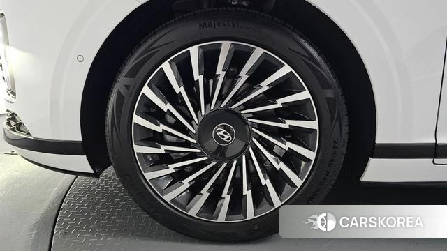 Hyundai Grandeur (GN7) id 4408234 из Кореи 34