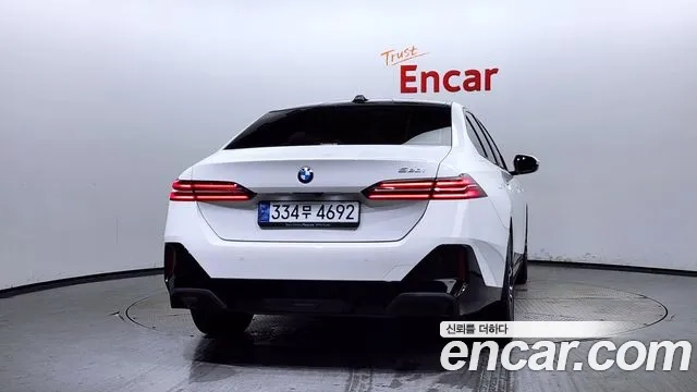 BMW 5 Series (G60) id 2943241 из Кореи 14