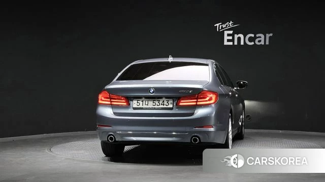 BMW 5 Series (G30) id 4658417 из Кореи 25