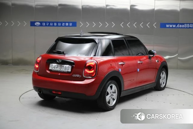 Mini Cooper D id 3846054 из Кореи 14