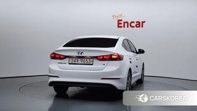 Hyundai Avante AD id 3588527 из Кореи 14