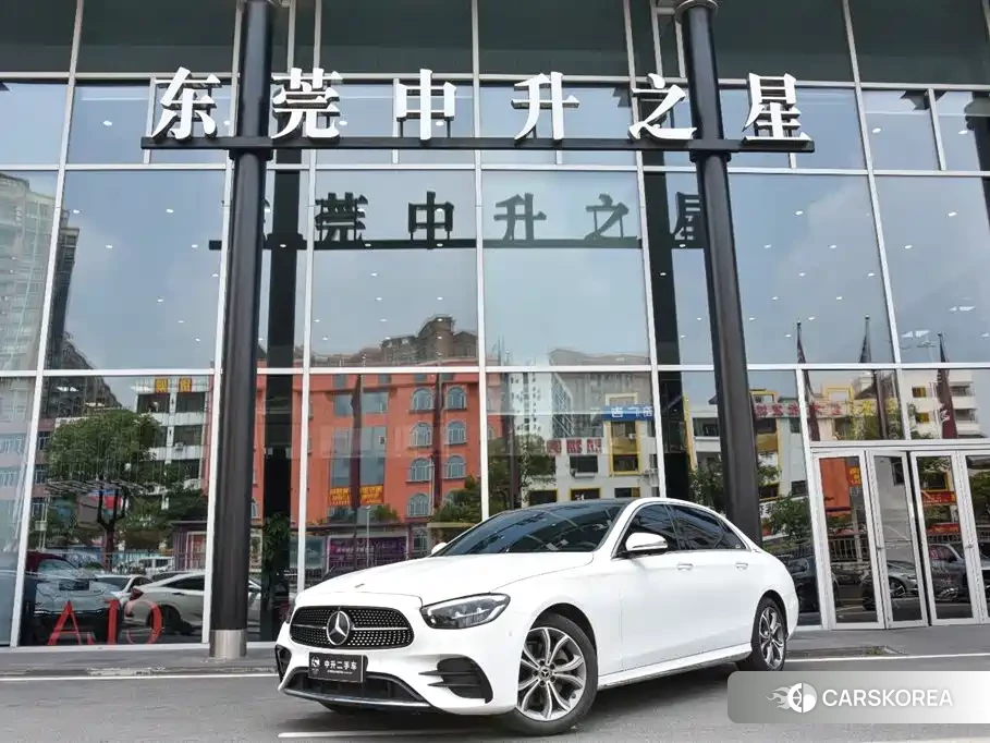 Mercedes-Benz E-Class id 4570743 из Китая 9