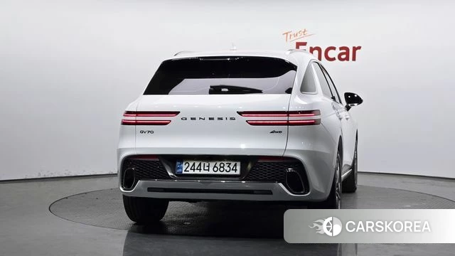 Genesis GV70 id 3827668 из Кореи 14