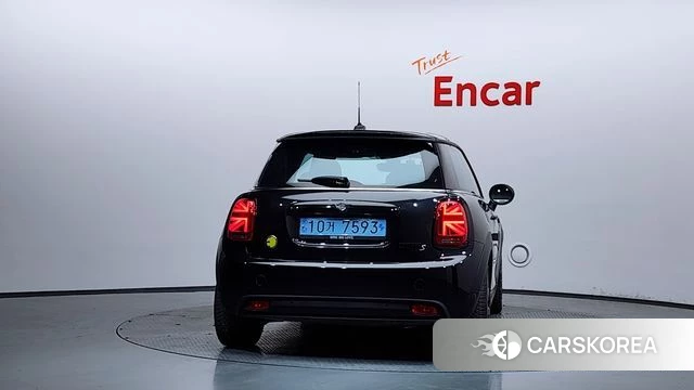 Mini Cooper Electric id 4361107 из Кореи 27