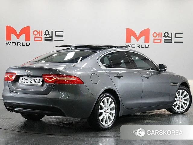 Jaguar XE id 4377908 из Кореи 14