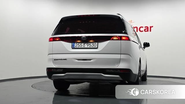 Kia Carnival 4th generation id 4646780 из Кореи 14