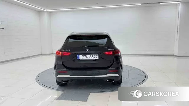 Mercedes-Benz GLA - Class H247 id 3645022 из Кореи 14