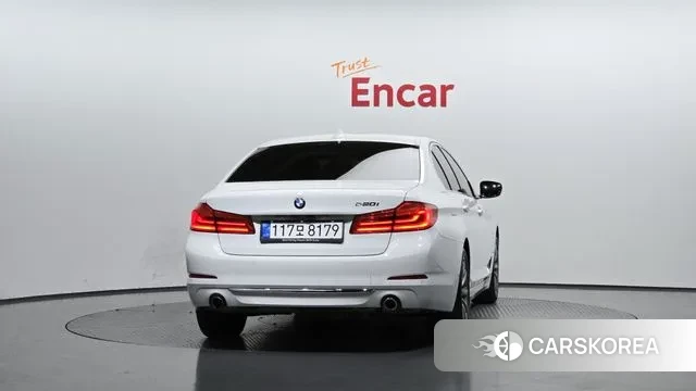 BMW 5 Series (G30) id 3375185 из Кореи 14