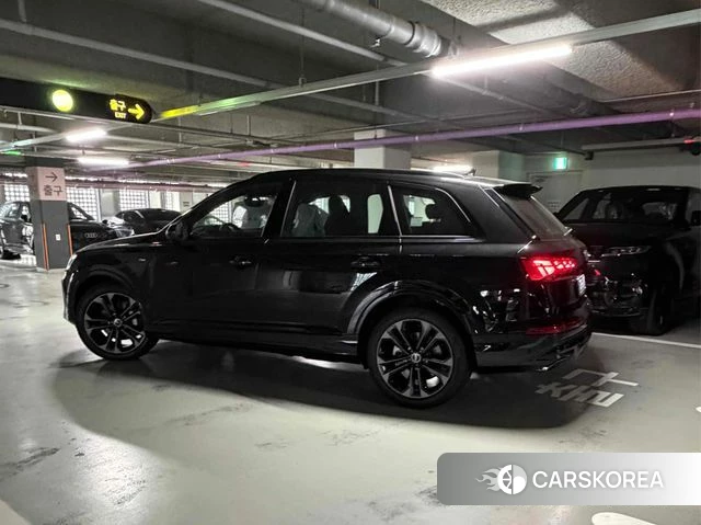 Audi Q7 (4M) 2026 Черный из Кореи, фото 4