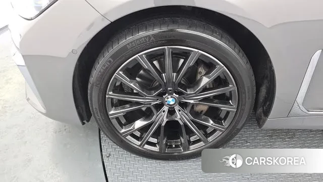 BMW 7 Series (G11) id 3646185 из Кореи 14