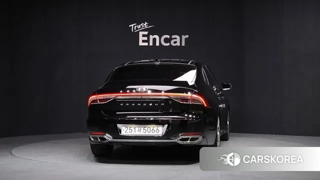 Hyundai The New Grandeur IG id 3607808 из Кореи 14