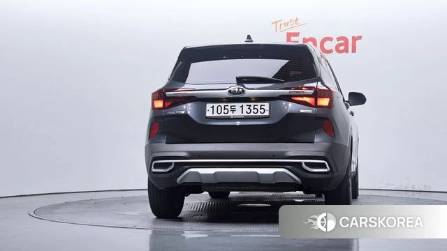 Kia Seltos id 4609998 из Кореи 14