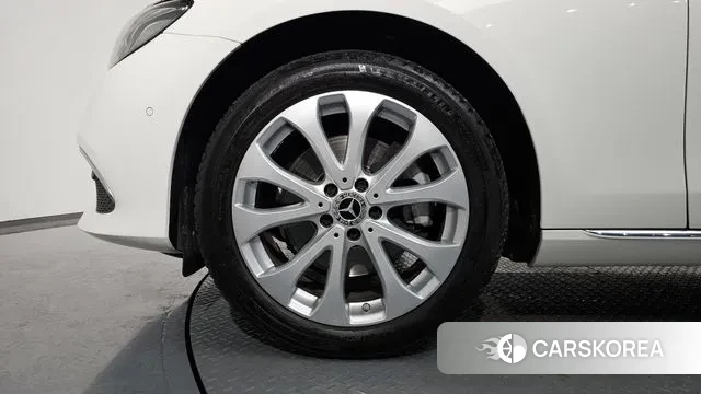 Mercedes-Benz E-Class W213 id 3459718 из Кореи 14