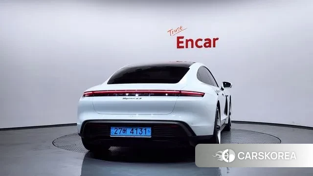 Porsche Taycan id 3525061 из Кореи 14