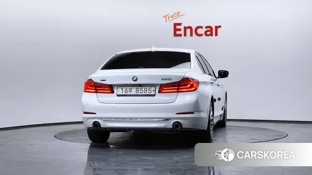 BMW 5 Series (G30) id 3530912 из Кореи 14