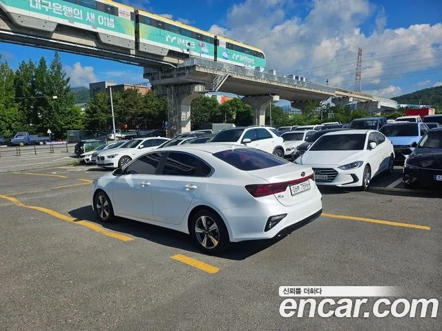 Kia Come New K3 id 2876859 из Кореи 13