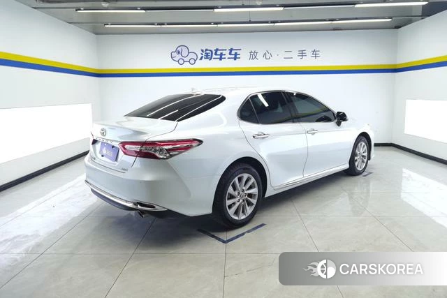 Toyota Camry id 3781809 из Китая 11