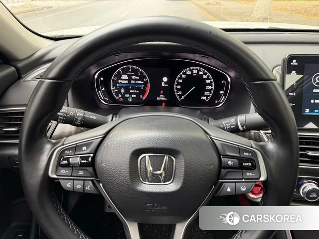 Honda Accord id 4214033 из Китая 10