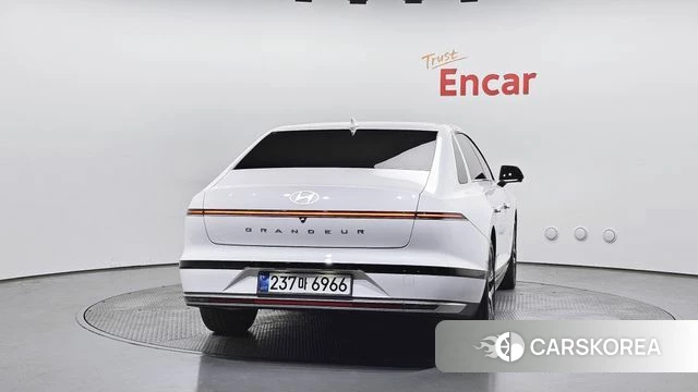 Hyundai Grandeur Hybrid (GN7) id 4280769 из Кореи 14