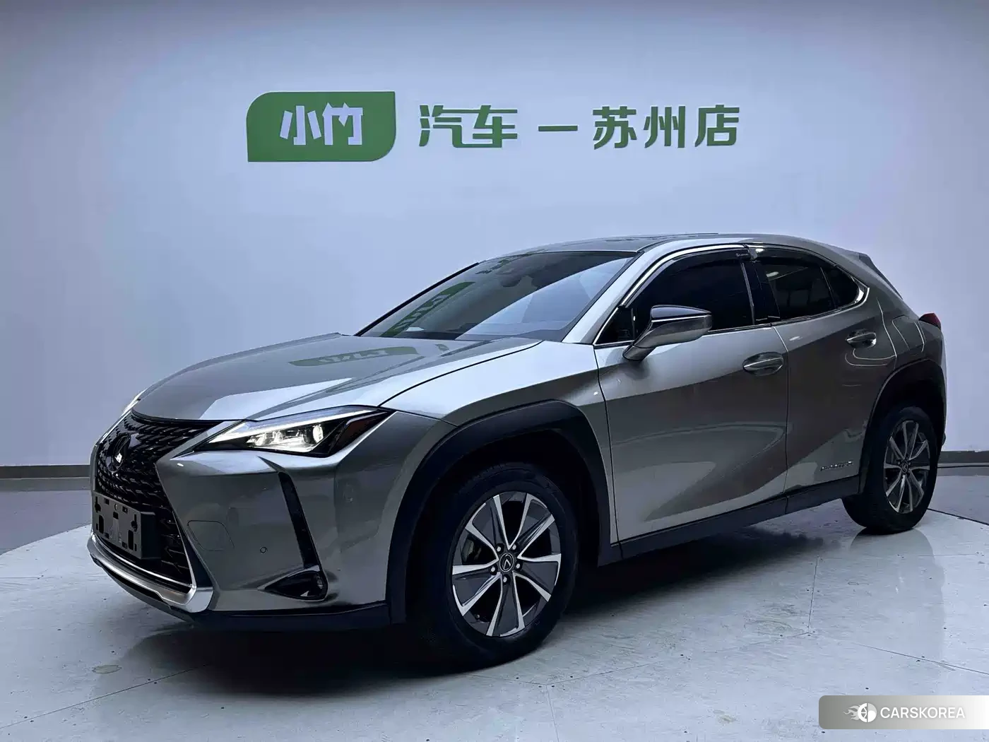 Lexus UX id 4622542 из Китая 18
