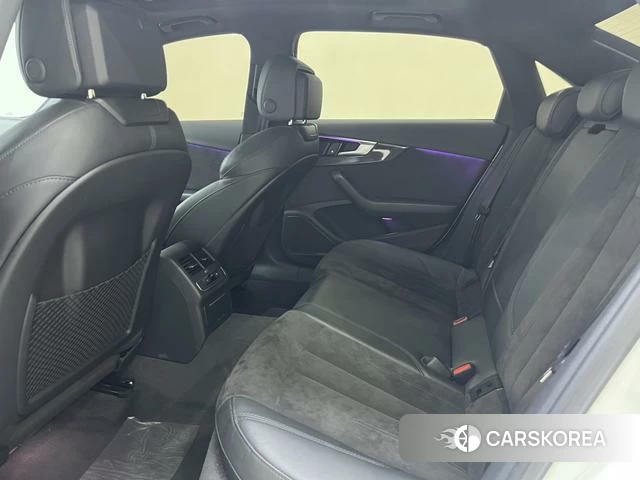 Audi A4L id 4274231 из Китая 12