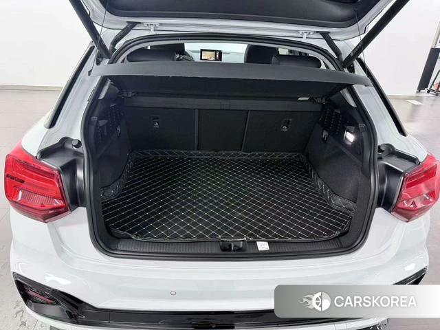 Audi Q2L 2025 Белый из Китая, фото 4