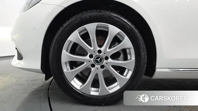 Mercedes-Benz E-Class W213 id 3723144 из Кореи 14