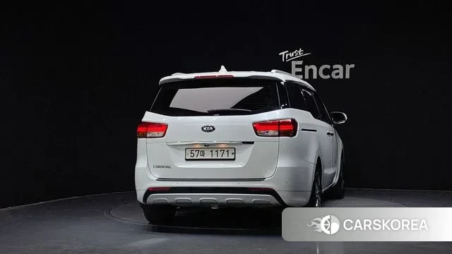 Kia All New Carnival id 3574314 из Кореи 14