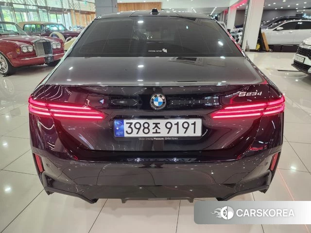 BMW 5 Series (G60) id 4511132 из Кореи 10