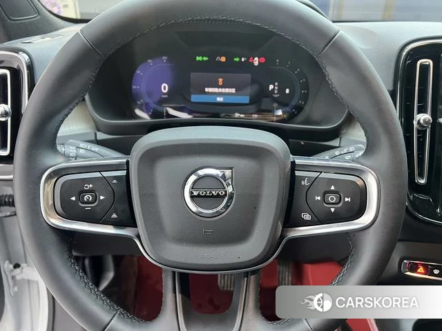 Volvo XC40 id 3896300 из Китая 14