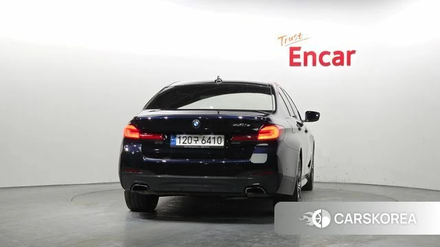 BMW 5 Series (G30) id 3827705 из Кореи 14