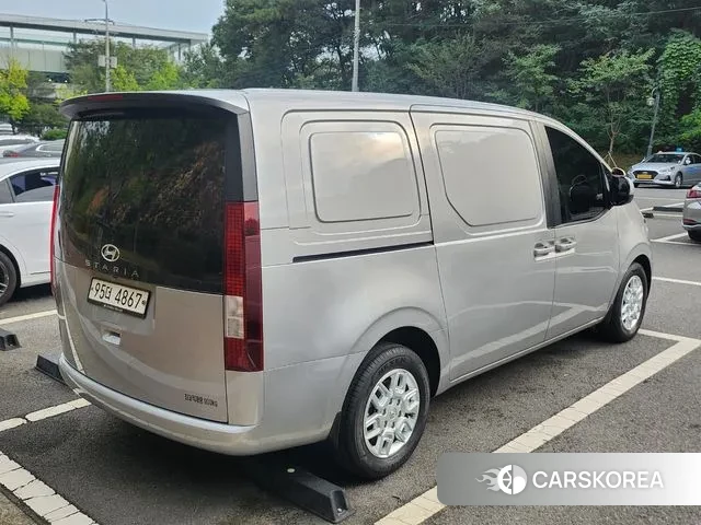 Hyundai Staria id 3154975 из Кореи 14