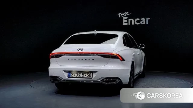 Hyundai The New Grandeur IG Hybrid id 3354917 из Кореи 14
