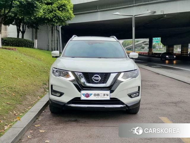 Nissan Qijun 2022 Белый из Китая, фото 4