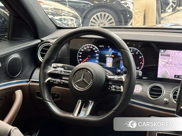 Mercedes-Benz E-class id 4275744 из Китая 15
