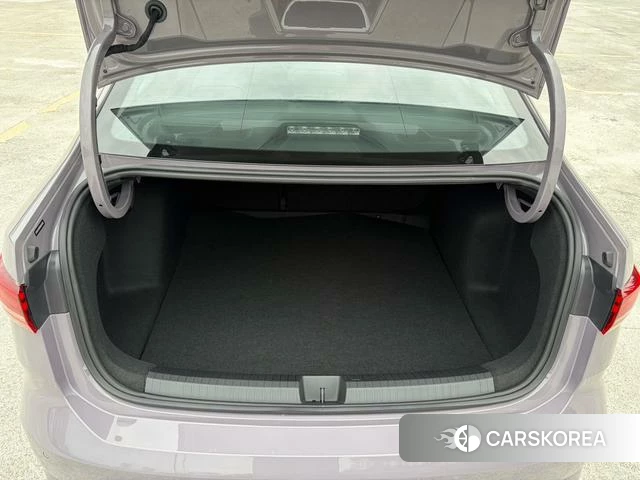Volkswagen Lavida 2026 Фиолетовый из Китая, фото 6