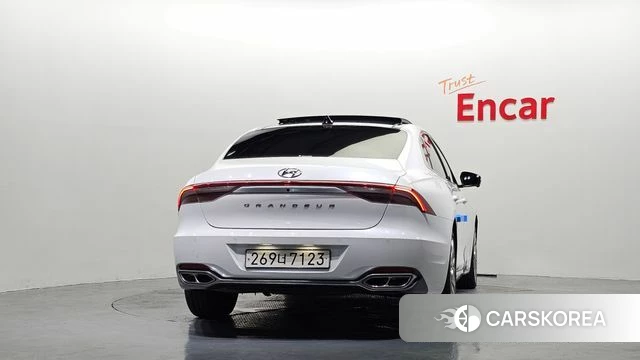 Hyundai The New Grandeur IG id 4906486 из Кореи 33