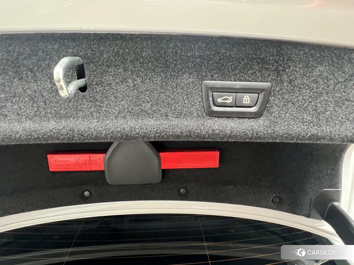 BMW 3 series id 4492904 из Китая 10