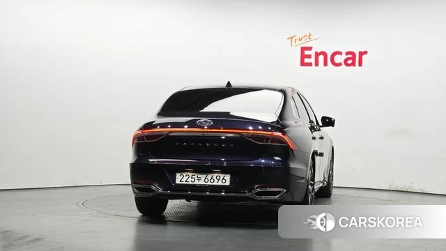 Hyundai The New Grandeur IG id 3828465 из Кореи 14