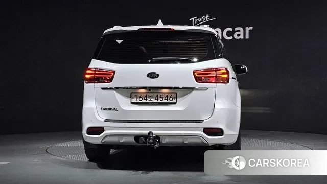 Kia The New Carnival id 3302920 из Кореи 14