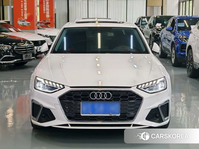 Audi A4L 2023 Белый из Китая, фото 4